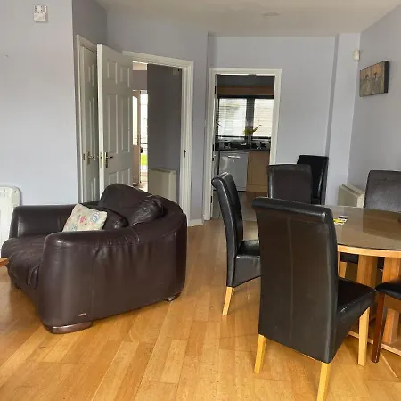 Five Bedroom Waterfront House Casa vacanze Carrick on Shannon